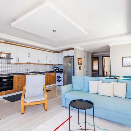Furnished Cozy Flat With Wide Sea View In Apartment Kas