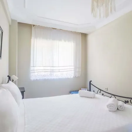 Apartment Furnished Cozy Flat With Wide Sea View In *