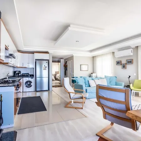 Furnished Cozy Flat With Wide Sea View In *