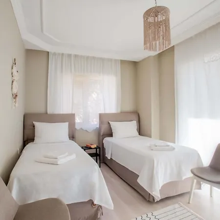 Furnished Cozy Flat With Wide Sea View In *