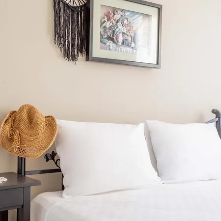 Apartment Furnished Cozy Flat With Wide Sea View In